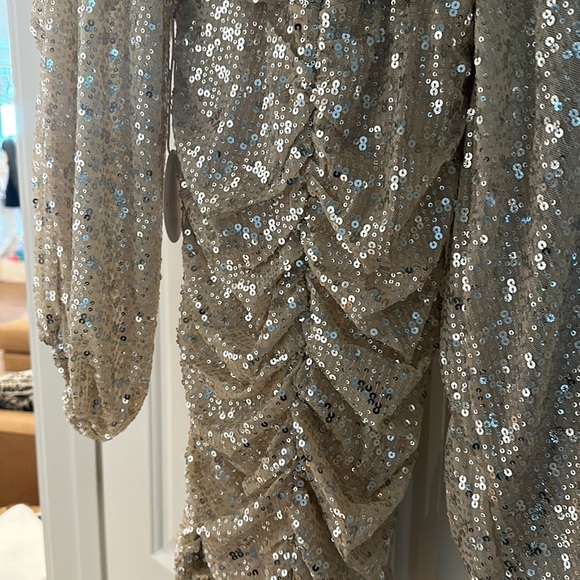 Sequin mini dress never worn great for new years!!! - Picture 4 of 4